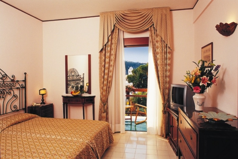 Grand Hotel Terme di Augusto - Tel: 081.19.75.19.29