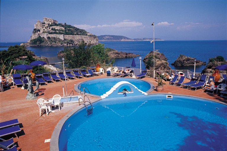 Hotel Delfini - Tel: 081.19.75.19.29