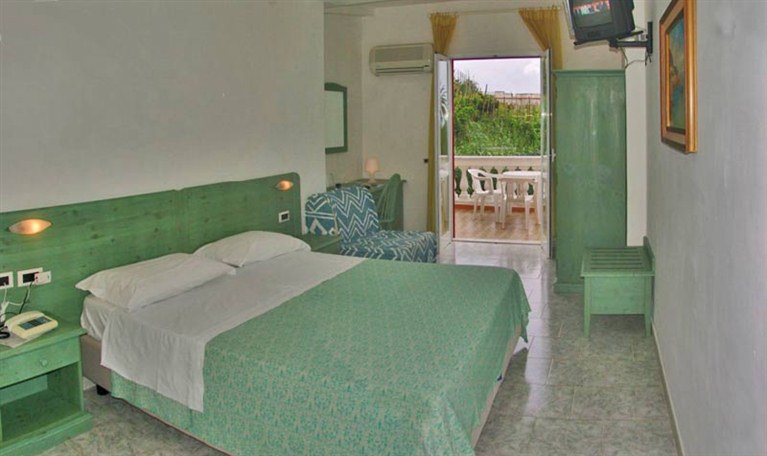 Hotel Terme Galidon - Tel: 081.19.75.19.29