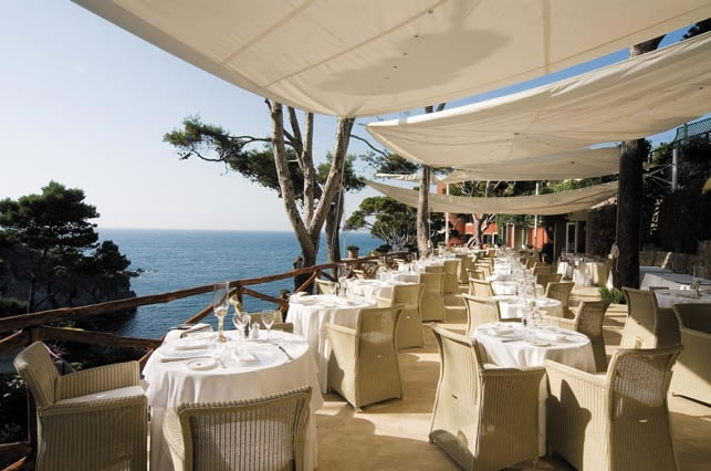 Hotel Mezzatorre Resort e SPA - Tel: 081.19.75.19.29