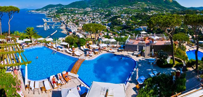 Albergo San Montano - Tel: 081.19.75.19.29
