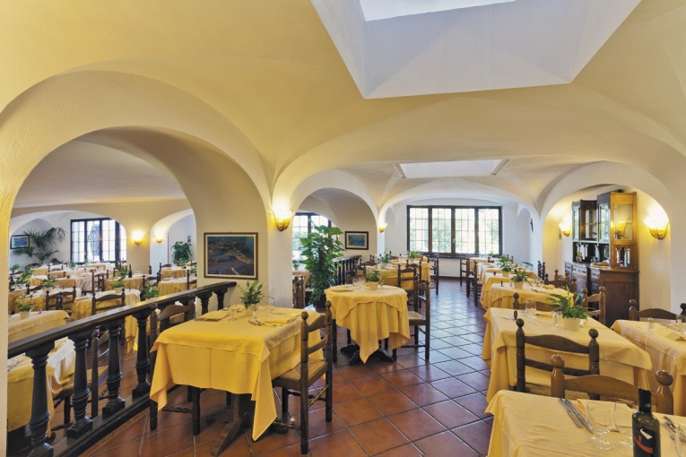 Hotel Terme San Valentino - Tel: 081.19.75.19.29