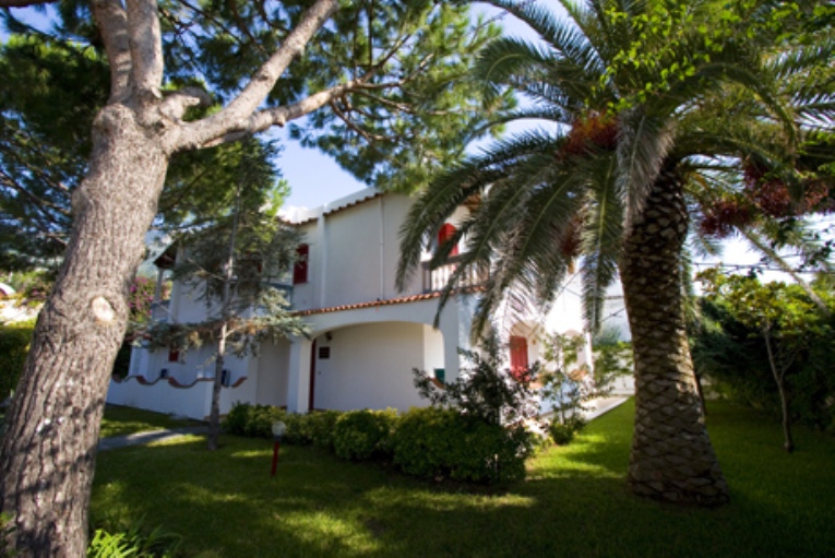 Hotel Parco San Marco - Tel: 081.19.75.19.29