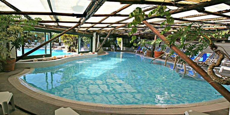 Hotel Parco Maria - Tel: 081.19.75.19.29